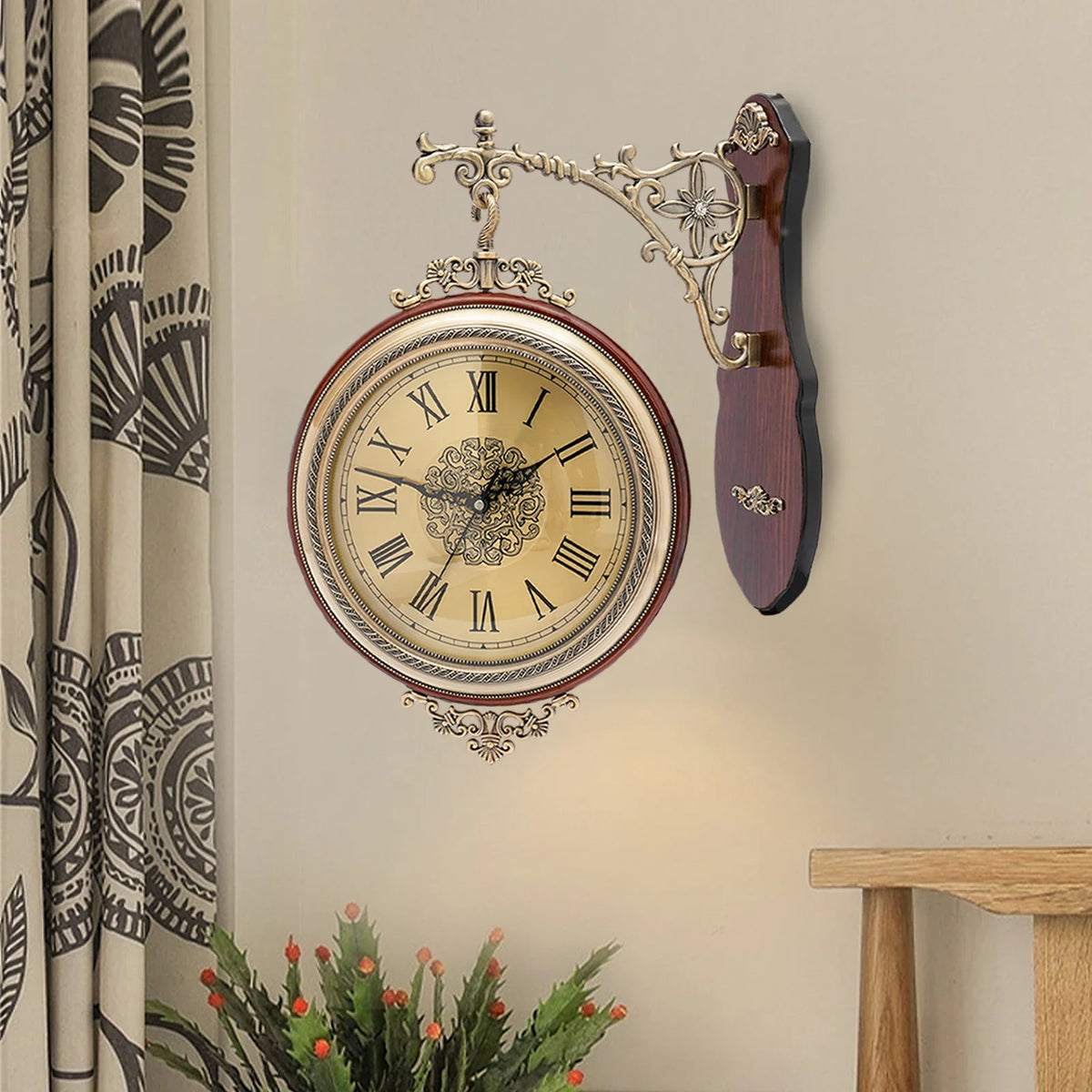 Double Sided Silent Vintage European Style Wall Clock